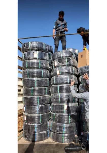 ساحة العرض والتخزين